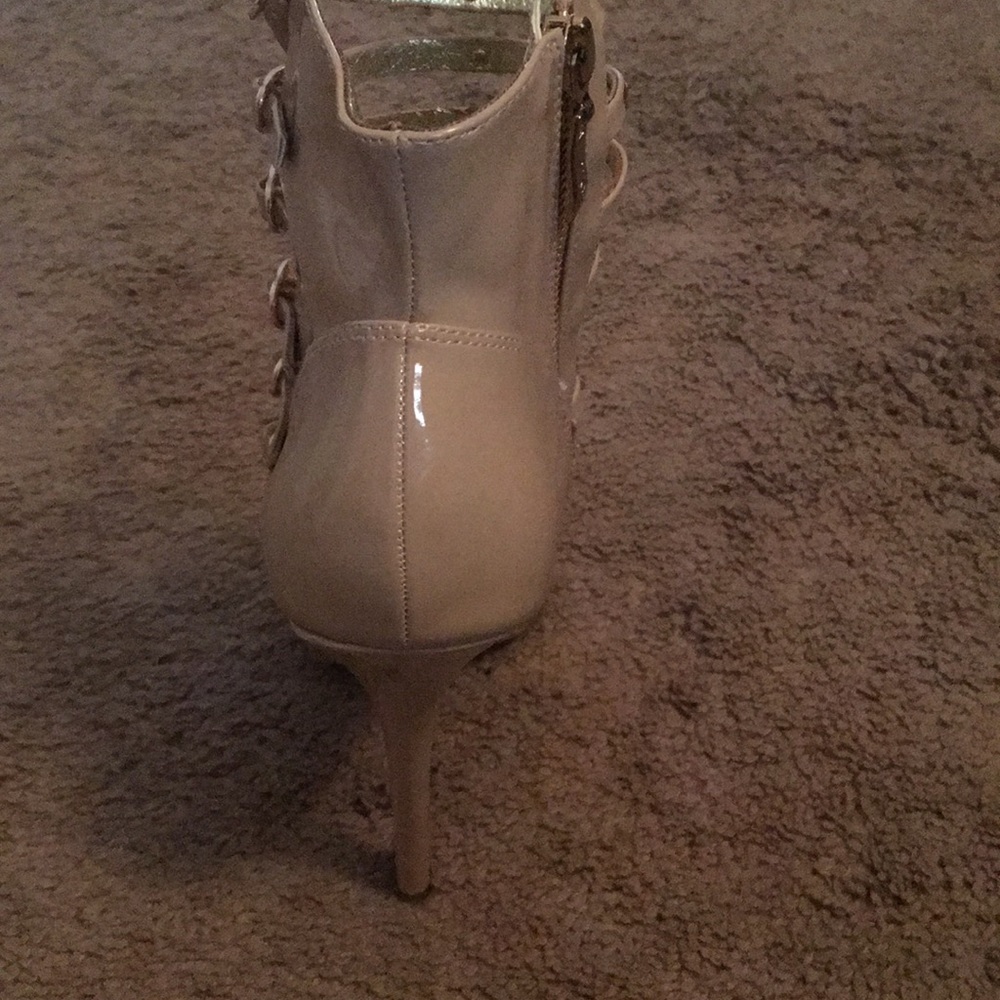 Booties - Picture 3 of 4